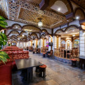 MOSCOW HOLIDAY HOTEL (МОСКОУ ХОЛИДЭЙ ОТЕЛЬ)