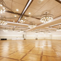 CRYSTAL BALLROOM (КРИСТАЛ БОЛЛРУМ)