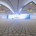 CRYSTAL BALLROOM (КРИСТАЛ БОЛЛРУМ)