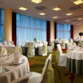 КОСМОС ПАВЕЛЕЦКАЯ ОТЕЛЬ (COSMOS PAVELETSKAYA HOTEL)
