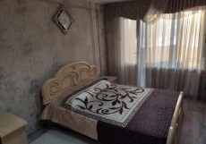 ПОДСОЛНУХ HOSTEL (Г. БАРНАУЛ, ЦЕНТР ГОРОДА) Двухместный номер Standard  двуспальная кровать (общая ванная комната)