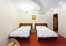 Отель Prestige House Verona (сауна, бассейн) Стандарт трехместный