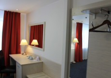 Аэротель | Аэропорт Челябинск Двухместный номер Business с красивым видом из окна (двуспальная кровать)