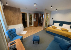 Бутик-Отель Loft Комфортабельный Люкс с джакузи и сауной