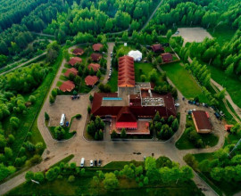 Азимут Отель Кострома (лучший отель для отдыха с детьми)