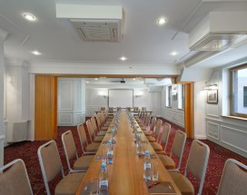 ДОСТОЕВСКИЙ