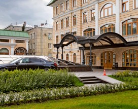 TSAR PALACE LUXURY & SPA HOTEL