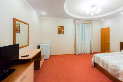 Pogostite.ru - Отель Prestige House Verona (сауна, бассейн) #10