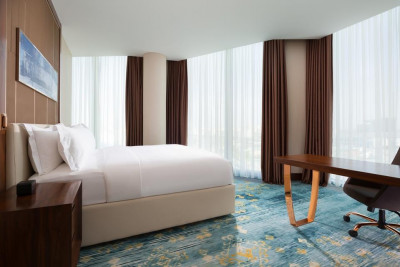 Pogostite.ru - Hilton Astana | Астана | Парковка #19