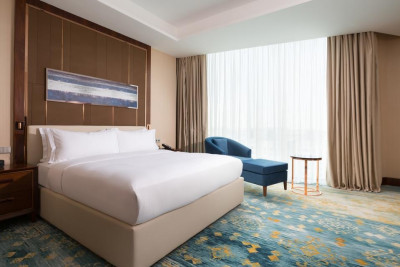 Pogostite.ru - Hilton Astana | Астана | Парковка #22