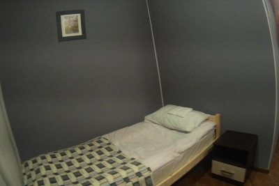 Pogostite.ru - Three Capitals | СПБ | м. Международная | Парковка #7