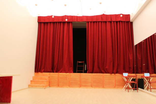 Pogostite.ru - ЗАЛ ШКОЛЫ АКТЕРСКОГО МАСТЕРСТВА ТЕАТР БЕЗ ГРАНИЦ (ЗАКРЫТ) #3