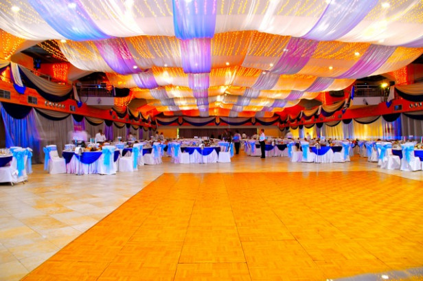 Pogostite.ru - ФОРУМ ХОЛЛ | КОРПОРАТИВ | ПЛОЩАДКА НА 2500 чел.| СО СЦЕНОЙ (ЗАКРЫТ) #1